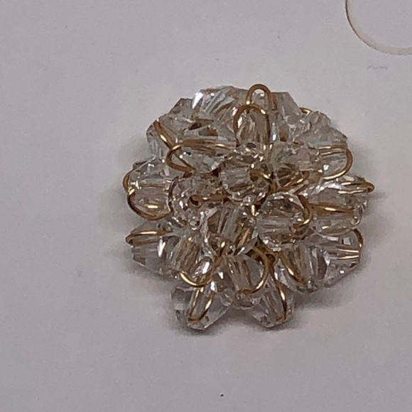 Needle crystal flower earrings - Picture 6 of 7